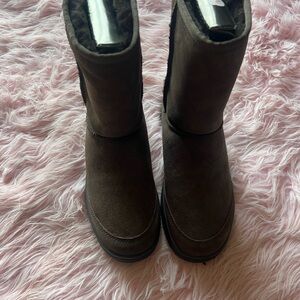 UGG Brown Women's Boots